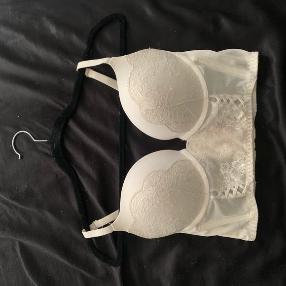 Cropped white bustier/corset/bralette 34D (has push up) - Picture 3 of 4